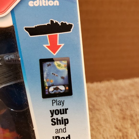 NIP NEW Hasbro Battleship Movie Zapped Game Works with IPad - Picture 4 of 6